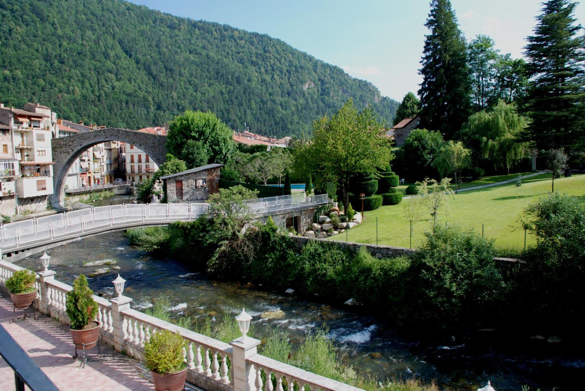 Hotel De Camprodon Εξωτερικό φωτογραφία