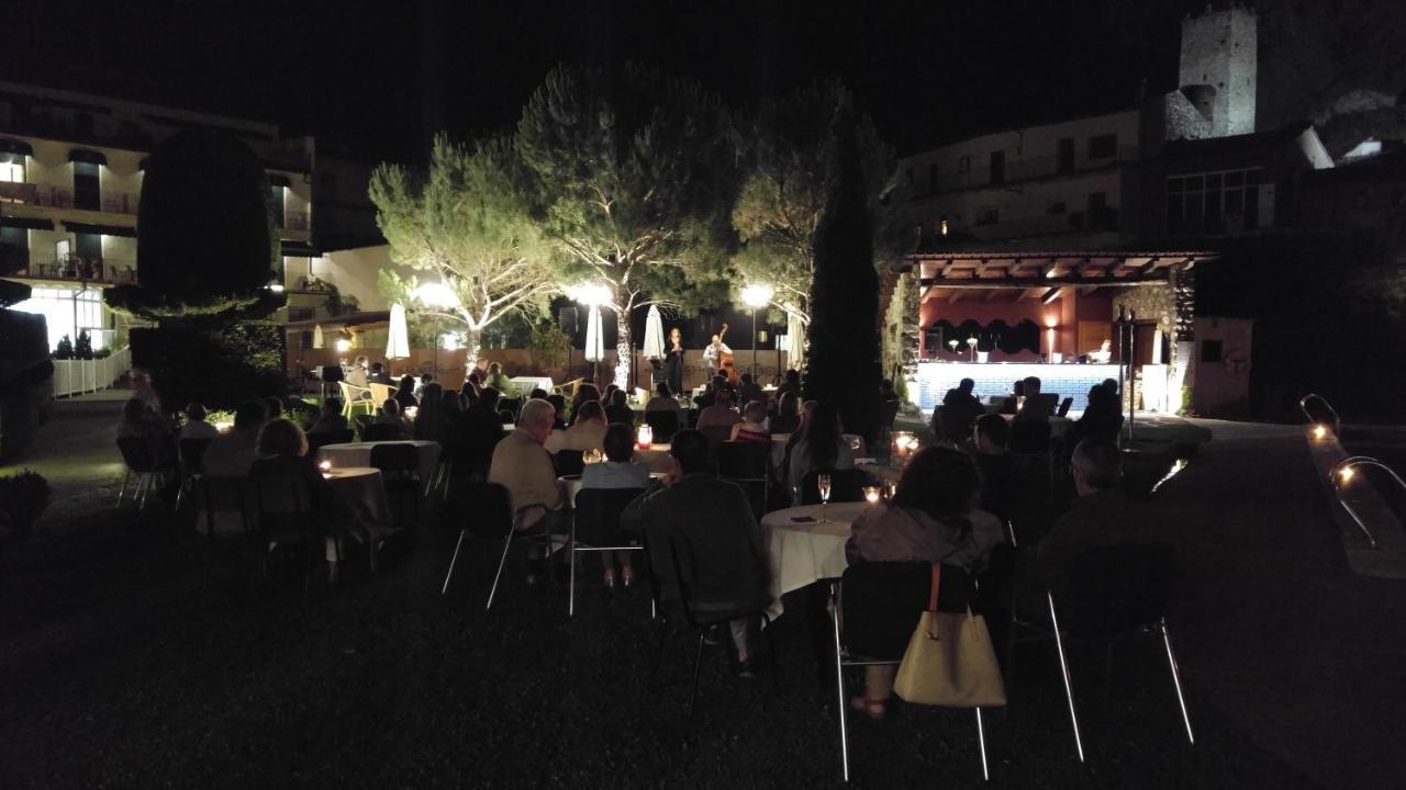Hotel De Camprodon Εξωτερικό φωτογραφία